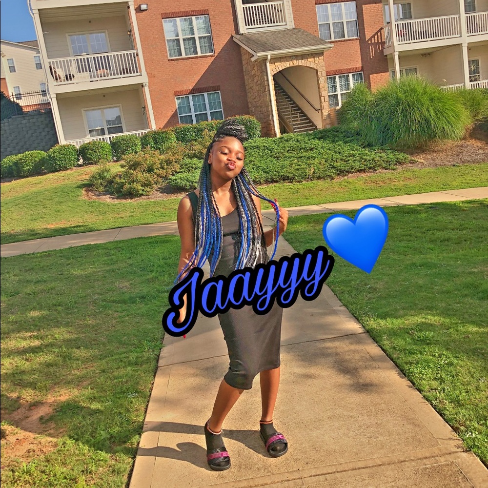 Meet your Posher, Jhada